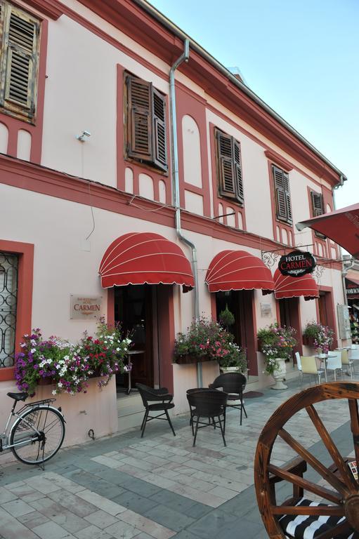 Hotel Carmen Shkodër Exterior foto